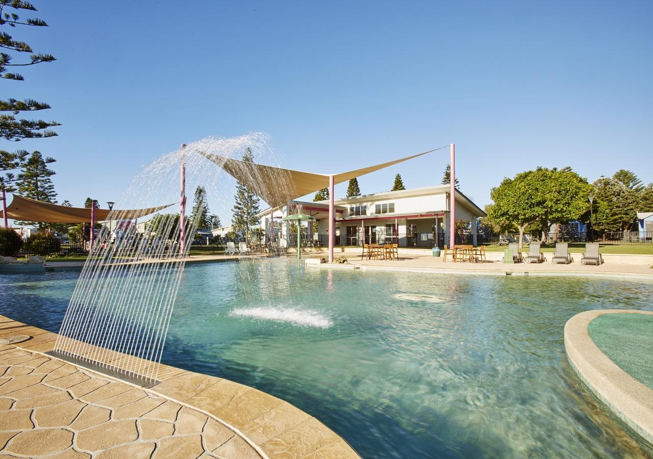 Toowoon Bay Holiday Park Entrance Exterior photo